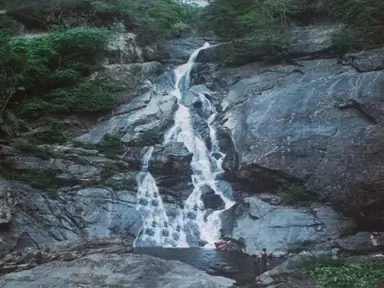 Meenvallam Waterfalls